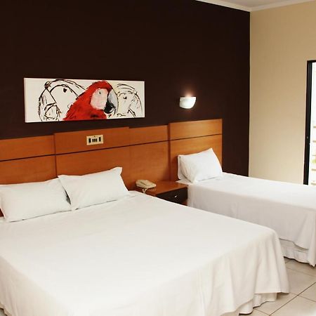 Real Palace Hotel Três Lagoas Εξωτερικό φωτογραφία